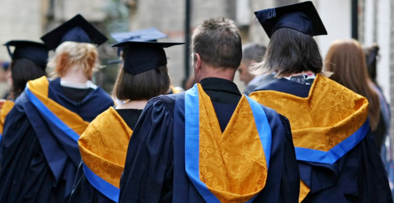 New Jersey graduates face growing job struggles amid economic uncertainty and AI disruption