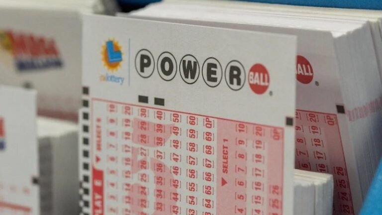 Powerball Jackpot Hits $975 Million After No Winner, Billion-Dollar Prize Now in Sight